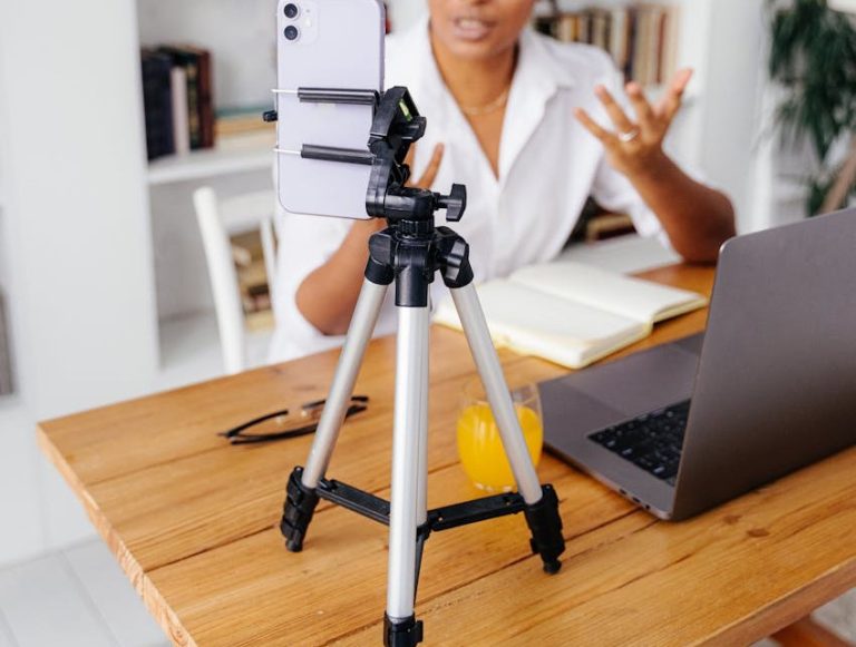 Você precisa entrar em uma roda de leitura virtual